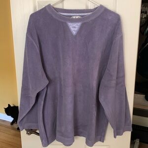 Women’s NYL top. Great condition, no rips/stains. Smoke free home